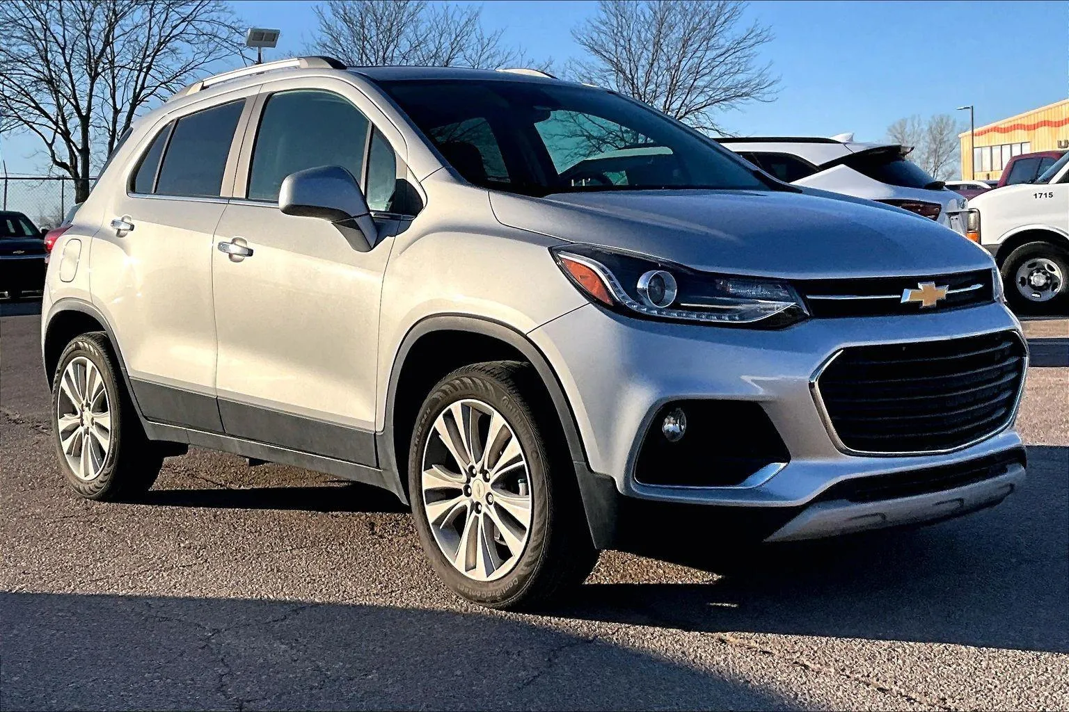 Silver 2020 Chevrolet Trax Premier for sale in Topeka, KS