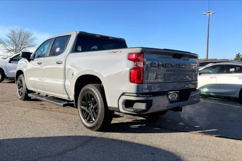 More photos of 2024 Chevrolet Silverado 1500 Custom at Cable Dahmer of Topeka, KS