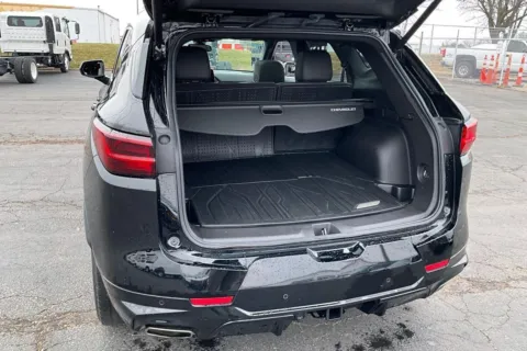 More photos of 2024 Chevrolet Blazer RS at Cable Dahmer of Topeka, KS