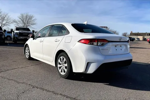More photos of 2023 Toyota Corolla LE at Cable Dahmer of Topeka, KS