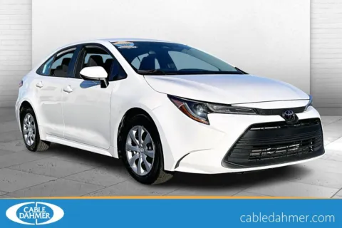 White 2023 Toyota Corolla LE for sale in Topeka, KS