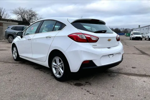 More photos of 2017 Chevrolet Cruze LT at Cable Dahmer of Topeka, KS