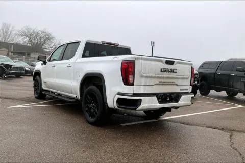 More photos of 2022 GMC Sierra 1500 Elevation at Cable Dahmer of Topeka, KS