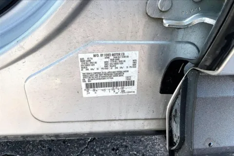 More photos of 2016 Ford Edge Titanium at Cable Dahmer of Topeka, KS