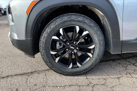 Photos of 2023 Chevrolet Trailblazer LT for sale in Topeka, KS at Cable Dahmer of Topeka