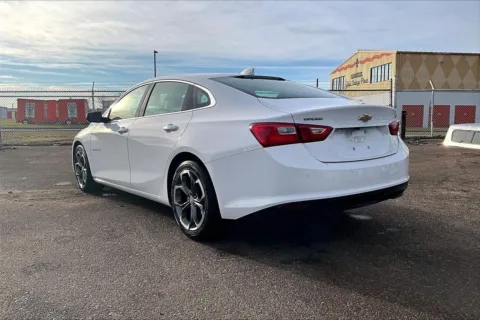More photos of 2024 Chevrolet Malibu 1LT at Cable Dahmer of Topeka, KS