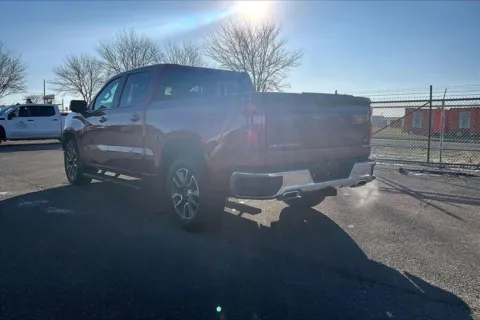 More photos of 2023 Chevrolet Silverado 1500 LT at Cable Dahmer of Topeka, KS