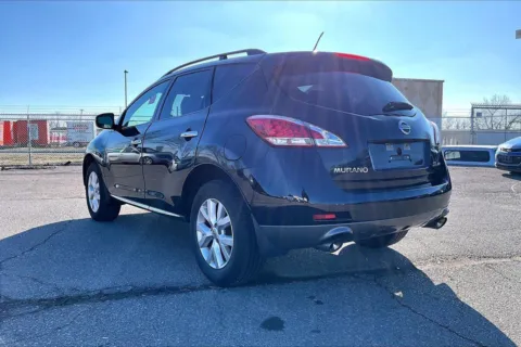 More photos of 2014 Nissan Murano SL at Cable Dahmer of Topeka, KS