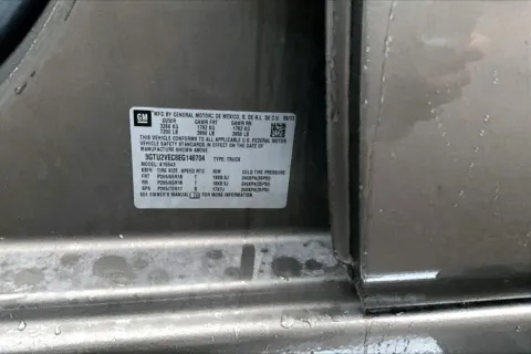 More photos of 2014 GMC Sierra 1500 SLT at Cable Dahmer of Topeka, KS