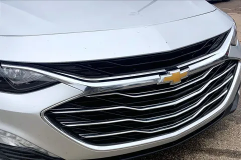 Another view of 2021 Chevrolet Malibu LT for sale in Topeka, KS at Cable Dahmer of Topeka