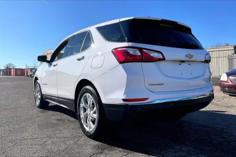 More photos of 2019 Chevrolet Equinox LT at Cable Dahmer of Topeka, KS