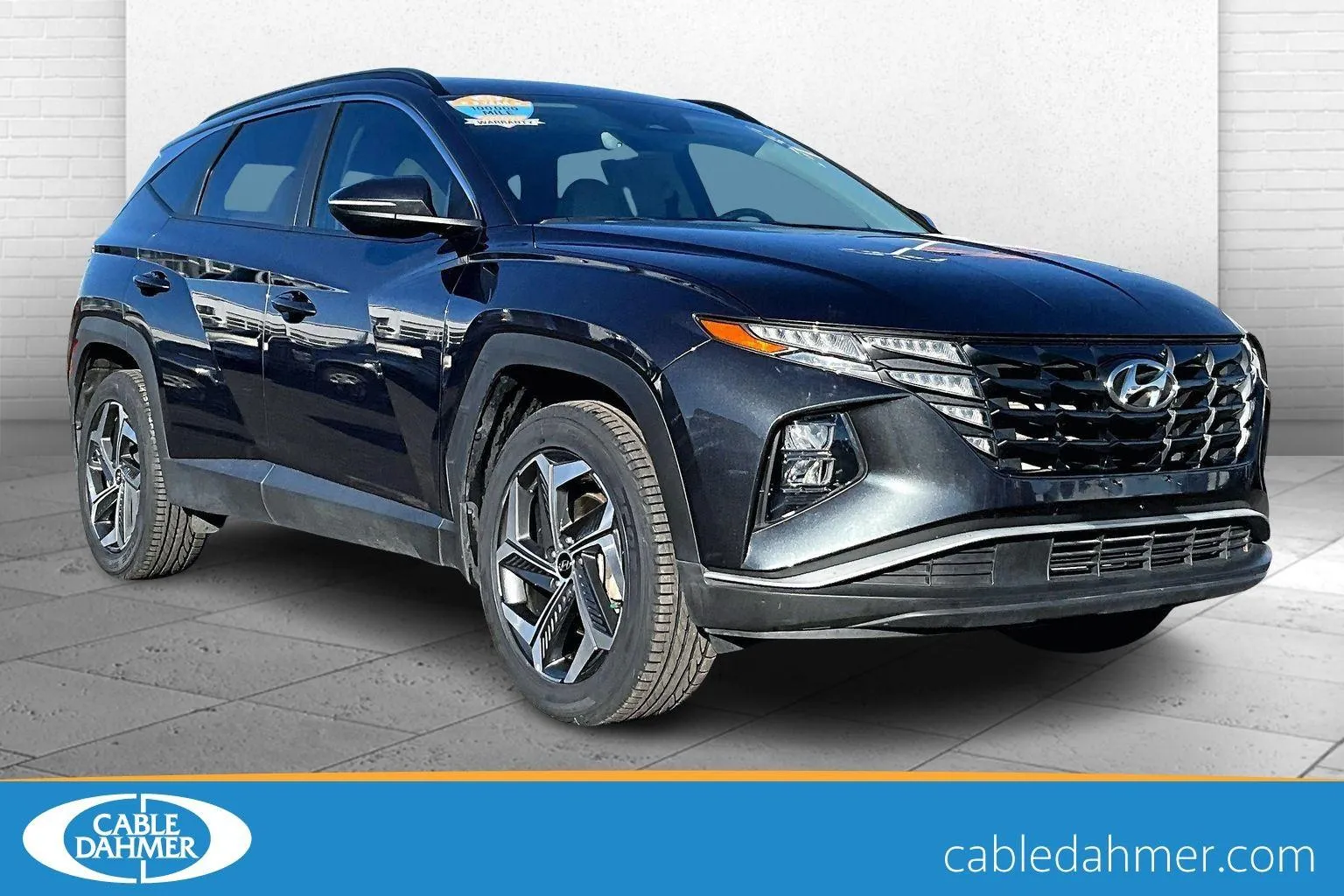 Used 2023 Hyundai Tucson SEL with VIN 5NMJFCAE2PH174502 for sale in Kansas City