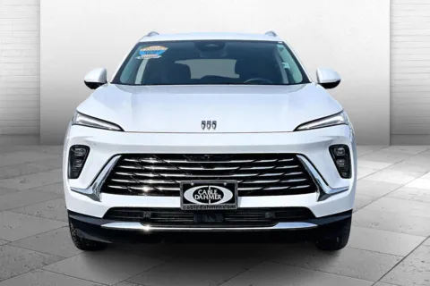 Photos of 2025 Buick Envision Preferred for sale in Topeka, KS at Cable Dahmer of Topeka