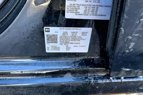 More photos of 2024 GMC Sierra 2500 HD AT4 at Cable Dahmer of Topeka, KS