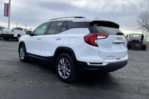 More photos of 2024 GMC Terrain SLT at Cable Dahmer of Topeka, KS
