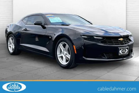 Black 2021 Chevrolet Camaro 1LT for sale in Topeka, KS