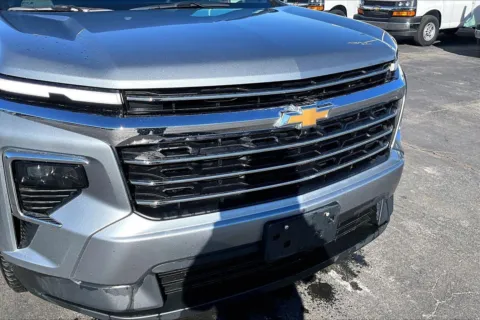 Another view of 2024 Chevrolet Traverse LT for sale in Topeka, KS at Cable Dahmer of Topeka