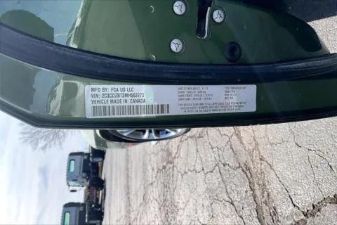 More photos of 2021 Dodge Challenger R/T at Cable Dahmer of Topeka, KS