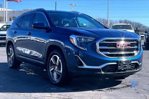 Blue 2021 GMC Terrain SLT for sale in Topeka, KS