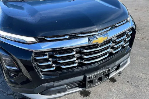 Another view of 2025 Chevrolet Equinox LT for sale in Topeka, KS at Cable Dahmer of Topeka