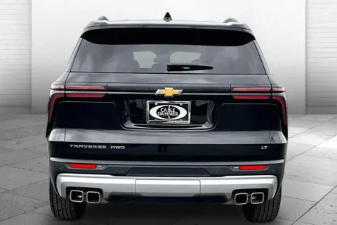 Another view of 2024 Chevrolet Traverse LT for sale in Topeka, KS at Cable Dahmer of Topeka