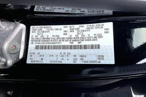 More photos of 2016 Ford Escape Titanium at Cable Dahmer of Topeka, KS