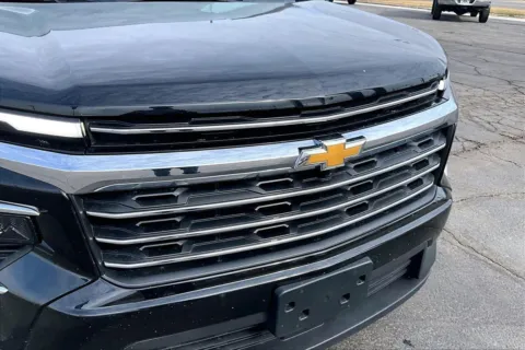 Another view of 2024 Chevrolet Traverse LT for sale in Topeka, KS at Cable Dahmer of Topeka