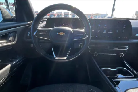 More photos of 2024 Chevrolet Traverse LT at Cable Dahmer of Topeka, KS