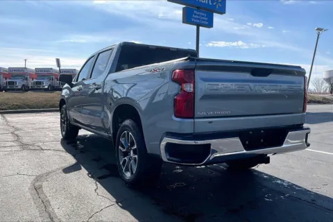 More photos of 2024 Chevrolet Silverado 1500 LT (2FL) at Cable Dahmer of Topeka, KS