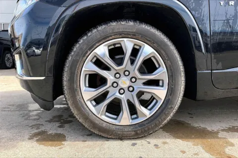 Photos of 2018 Chevrolet Traverse Premier for sale in Topeka, KS at Cable Dahmer of Topeka