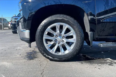 Photos of 2022 Chevrolet Silverado 1500 LTD LTZ for sale in Topeka, KS at Cable Dahmer of Topeka