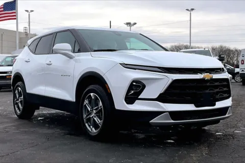 White 2025 Chevrolet Blazer 2LT for sale in Topeka, KS