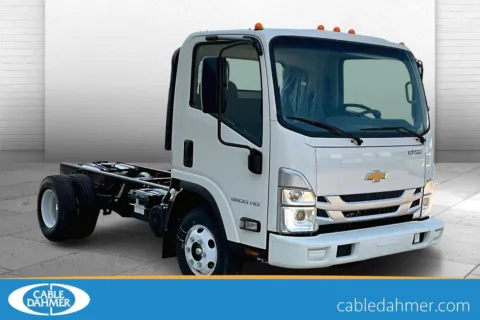 White 2025 Chevrolet 3500 HG LCF Gas for sale in Topeka, KS