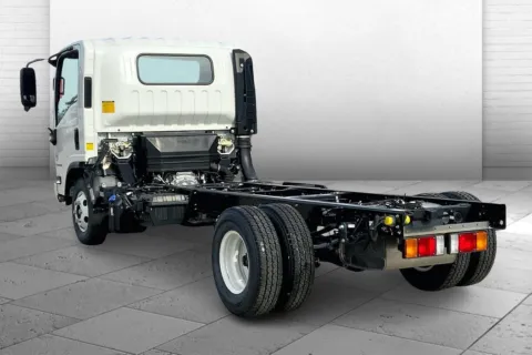 Another view of 2024 Chevrolet 4500 HD LCF Diesel for sale in Topeka, KS at Cable Dahmer of Topeka