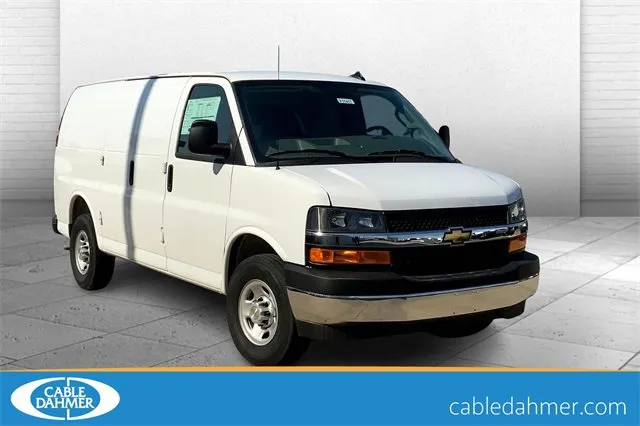 White 2025 Chevrolet Express Cargo 2500 WT for sale in Topeka, KS