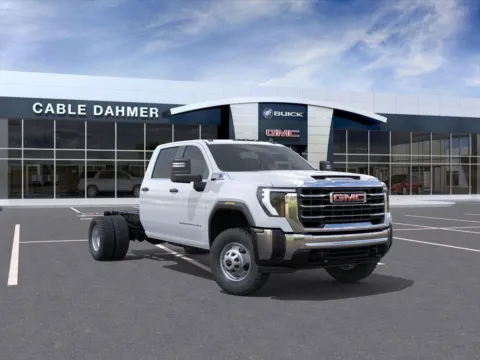 White 2025 GMC Sierra 3500HD CC Pro for sale in Topeka, KS