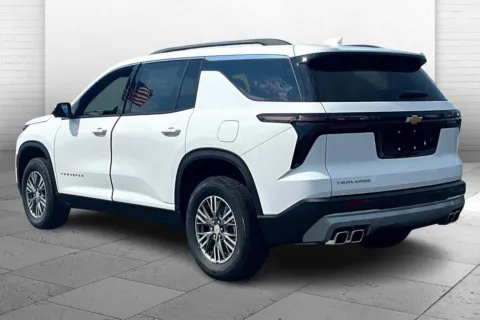 Another view of 2025 Chevrolet Traverse LT for sale in Topeka, KS at Cable Dahmer of Topeka
