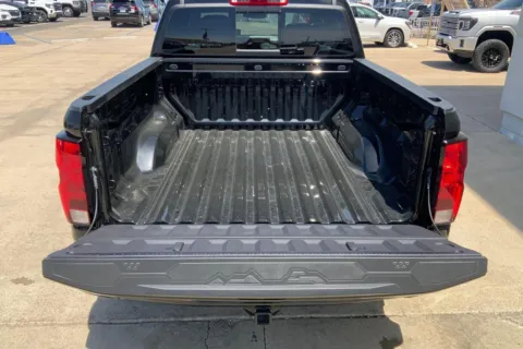 More photos of 2025 Chevrolet Colorado 4WD Trail Boss at Cable Dahmer of Topeka, KS