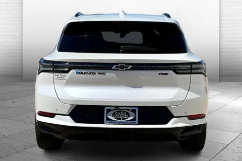 More photos of 2025 Chevrolet Equinox EV RS at Cable Dahmer of Topeka, KS