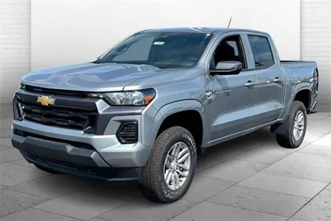 Photos of 2025 Chevrolet Colorado WT/LT for sale in Topeka, KS at Cable Dahmer of Topeka