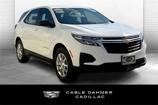 2022 Chevrolet Equinox LS for sale in Topeka, KS