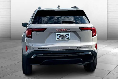 More photos of 2025 GMC Terrain FWD Elevation at Cable Dahmer of Topeka, KS