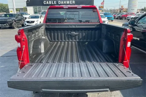 More photos of 2025 Chevrolet Silverado 1500 LT Trail Boss at Cable Dahmer of Topeka, KS