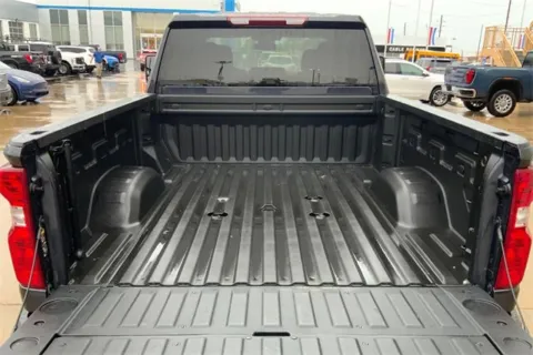 More photos of 2024 Chevrolet Silverado 2500 HD Custom at Cable Dahmer of Topeka, KS