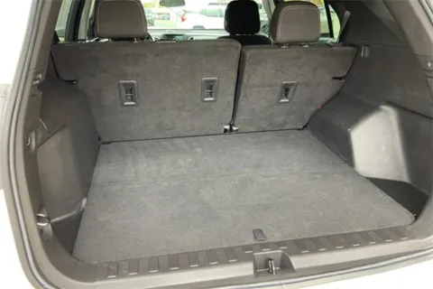 More photos of 2022 Chevrolet Equinox LS at Cable Dahmer of Topeka, KS
