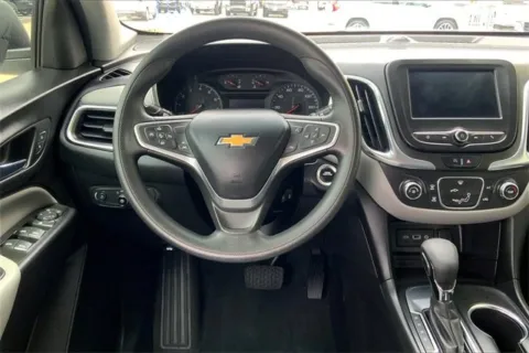 More photos of 2022 Chevrolet Equinox LS at Cable Dahmer of Topeka, KS