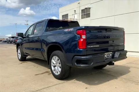 More photos of 2022 Chevrolet Silverado 1500 LTD Custom at Cable Dahmer of Topeka, KS