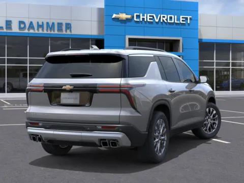 More photos of 2025 Chevrolet Traverse LT at Cable Dahmer of Topeka, KS