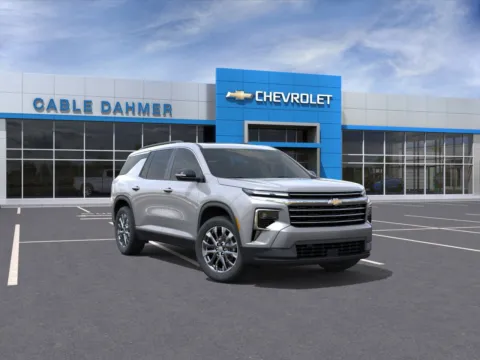 Gray 2025 Chevrolet Traverse LT for sale in Topeka, KS