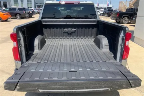 More photos of 2025 Chevrolet Silverado 1500 LTZ at Cable Dahmer of Topeka, KS